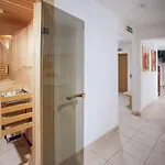 Attractive In Kaltenbach On The Ski-slope Appartement *