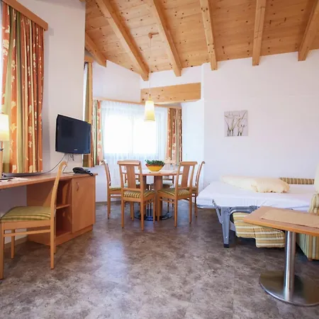 公寓 Attractive In Kaltenbach On The Slope