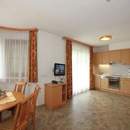 Апартаменты Attractive In Kaltenbach On The Ski-slope Штумм