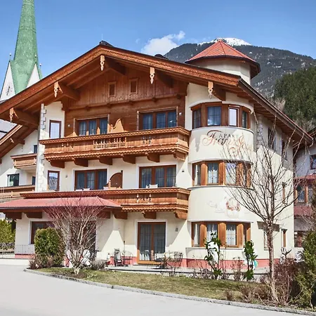 Attractive In Kaltenbach On The Ski-slope Apartament Stumm