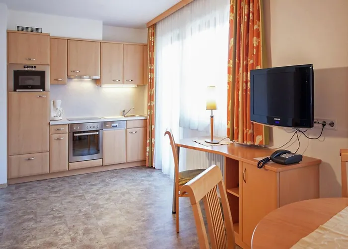 Апартаменты Attractive In Kaltenbach On The Ski-slope Штумм