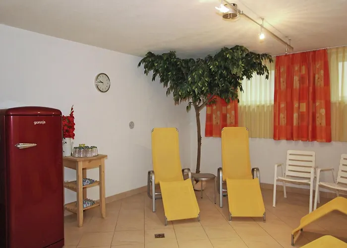 Апартаменты Attractive In Kaltenbach On The Ski-slope *