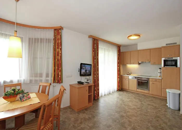 Апартаменты Attractive In Kaltenbach On The Ski-slope Штумм