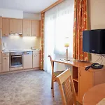 Attractive In Kaltenbach On The Ski-slope Apartamento