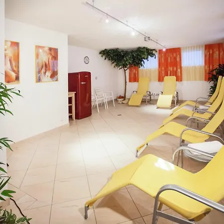 Attractive In Kaltenbach On The Slope Apartman *