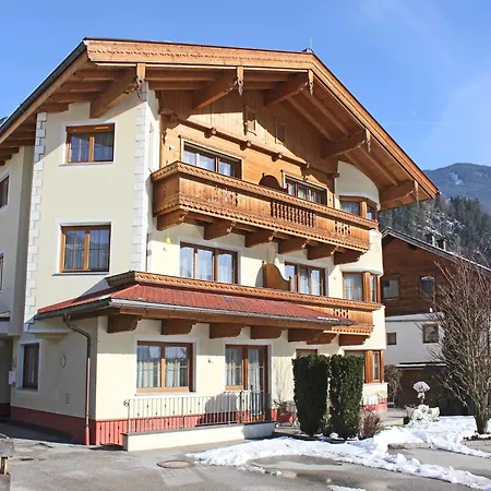 Διαμέρισμα Attractive In Kaltenbach On The Ski-slope
